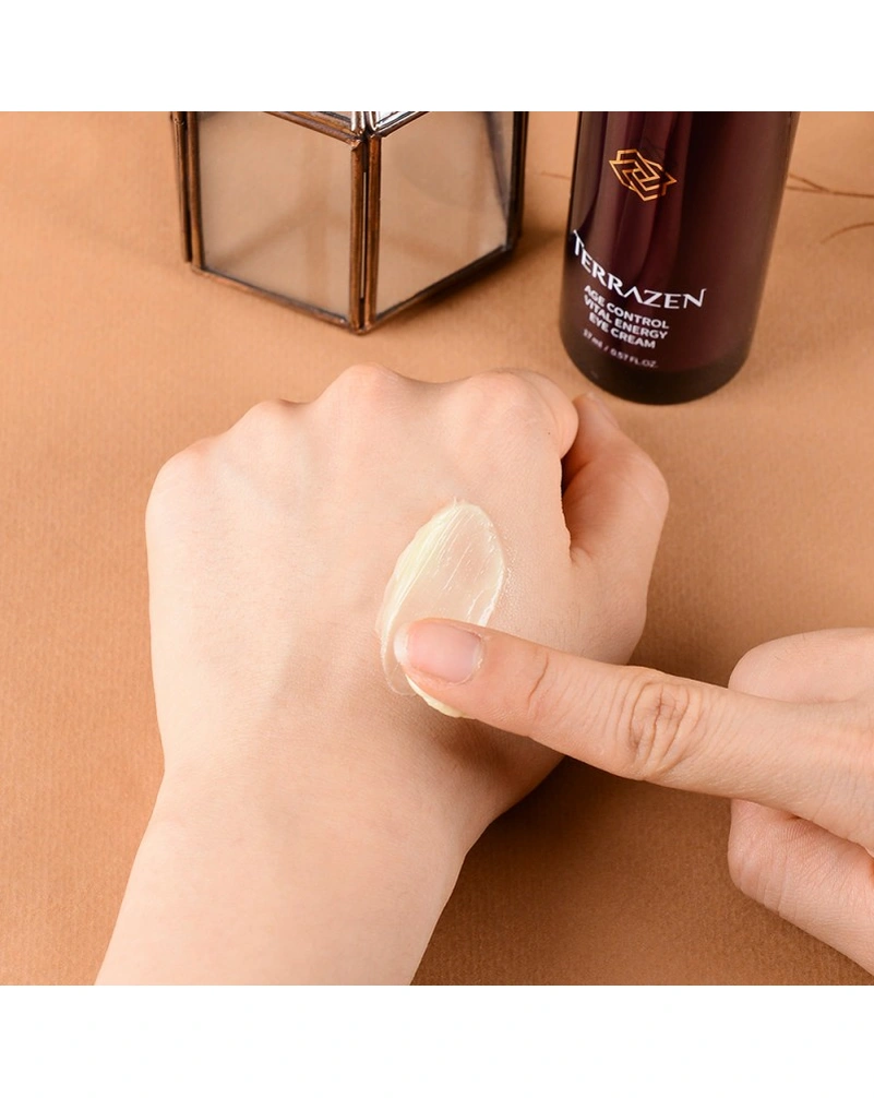 Омолаживающий крем для зоны вокруг глаз Terrazen Age Control Vital Energy Eye Cream, 17 мл