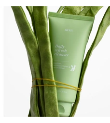 Універсальний засіб для очищення HUGS Daily Refresh Cleanser, 100 мл