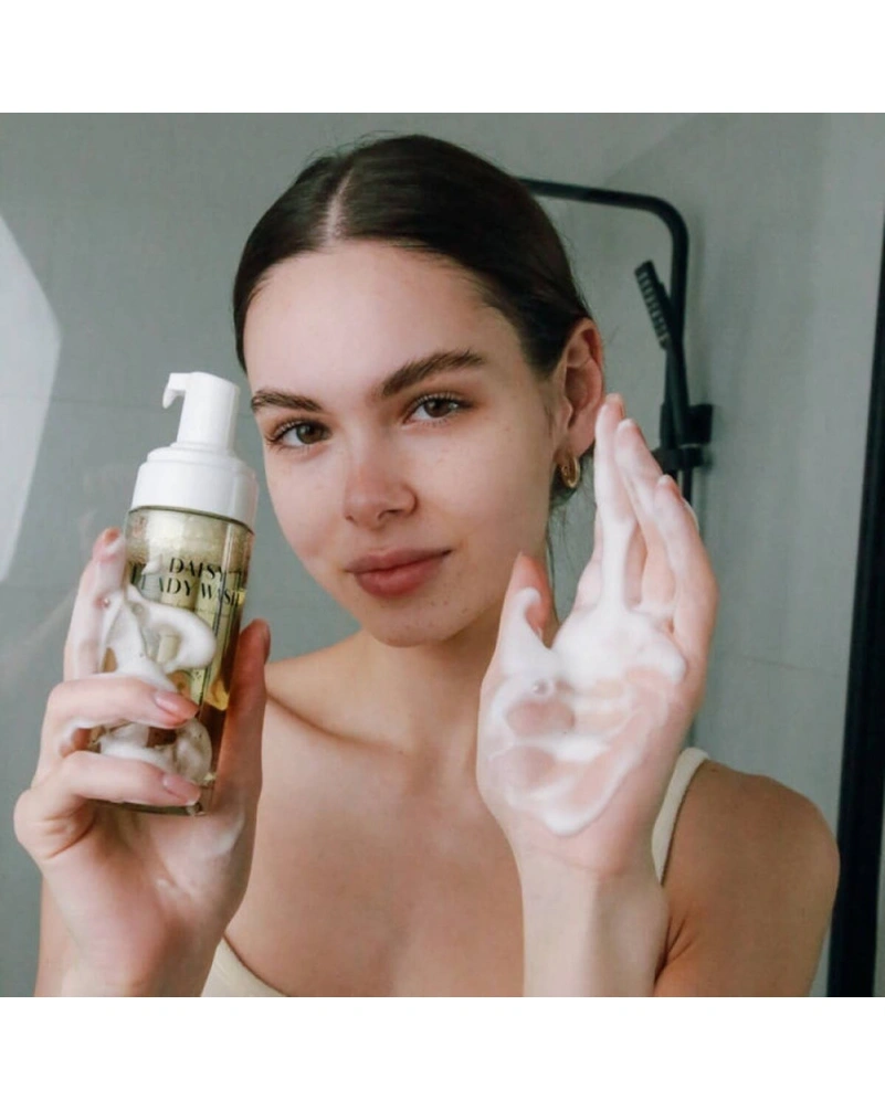Веганська пінка для інтимної гігієни з запасним блоком CU SKIN Dr. Solution Daisy Lady Wash 150 мл + 150 мл