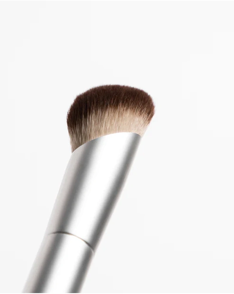 Скошенная кисточка для контуринга и румян UNICO Makeup Brush Blush & Contouring