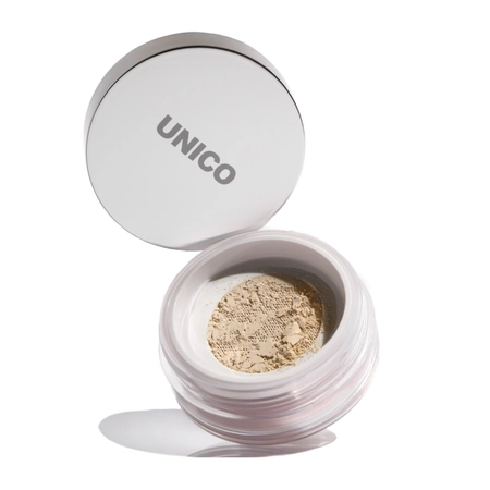 Бежевая оттеночная финишная пудра для лица UNICO Setting & Finishing Powder Eclair, 10 г