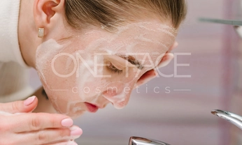 засоби для вмивання обличчя