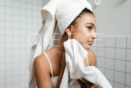 купити догляд за обличчям