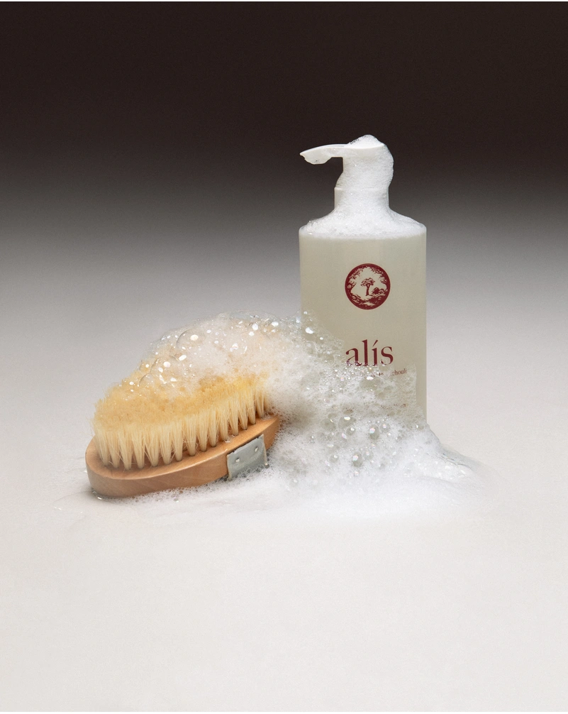 Успокаивающий гель для мытья тела и рук Alis Soothing Body & Hand Wash Gel, 310 мл