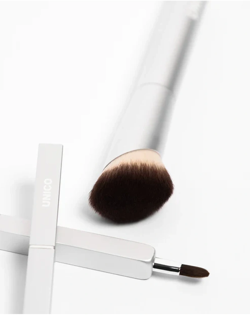 Скошенная кисточка для контуринга и румян UNICO Makeup Brush Blush & Contouring