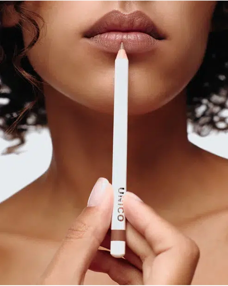 Карандаш для губ UNICO Lip Pencil With Peptides Idol